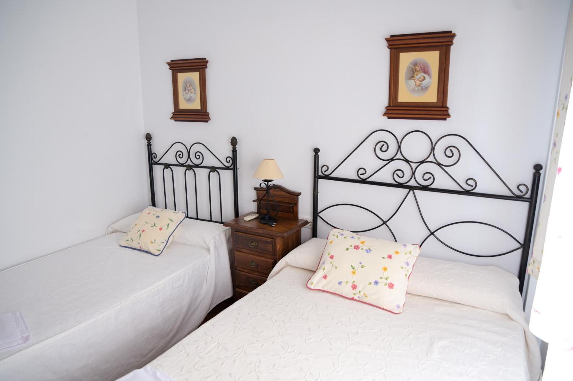 Casa Rural La Encina オルナチュエロス エクステリア 写真