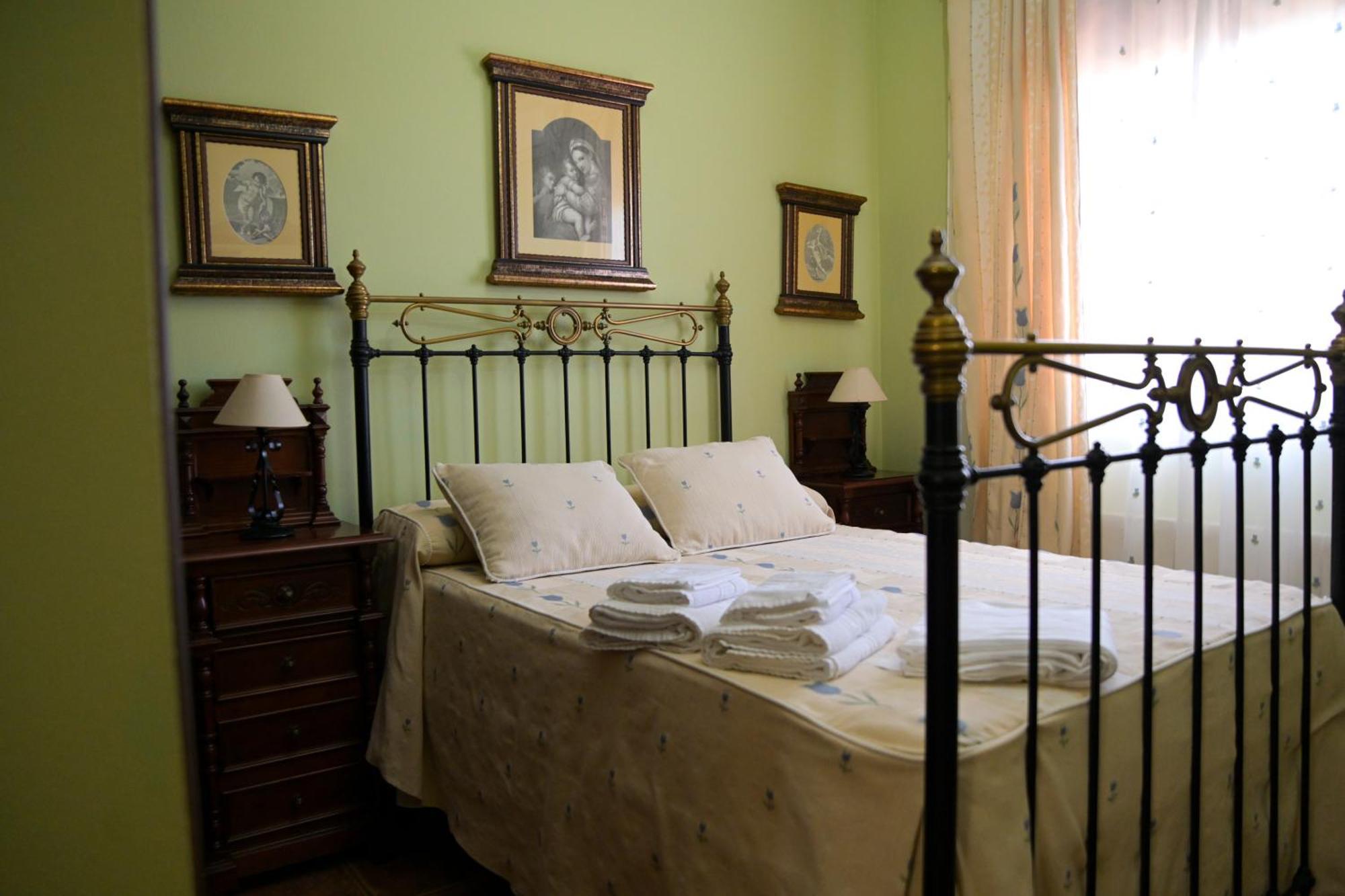 Casa Rural La Encina オルナチュエロス エクステリア 写真
