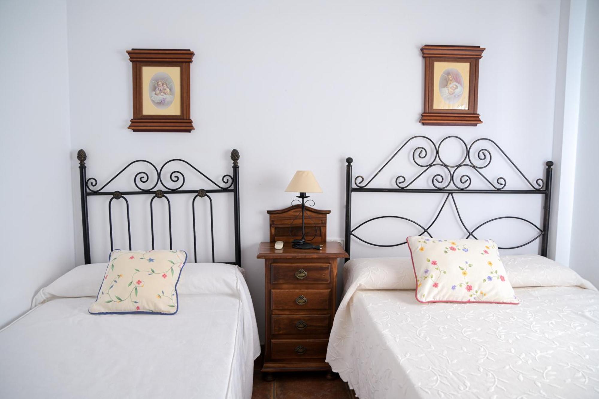 Casa Rural La Encina オルナチュエロス エクステリア 写真